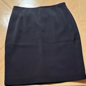 Kasper Elegant Black Pencil Skirt
